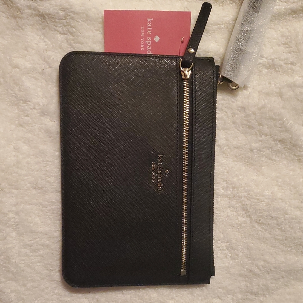 Kate Spade New York Black Saffiano Leather Zip Wristlet Pouch NWT